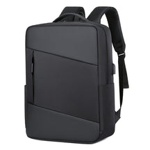 Mochila Executiva para Notebook 15", Impermeável e Porta USB